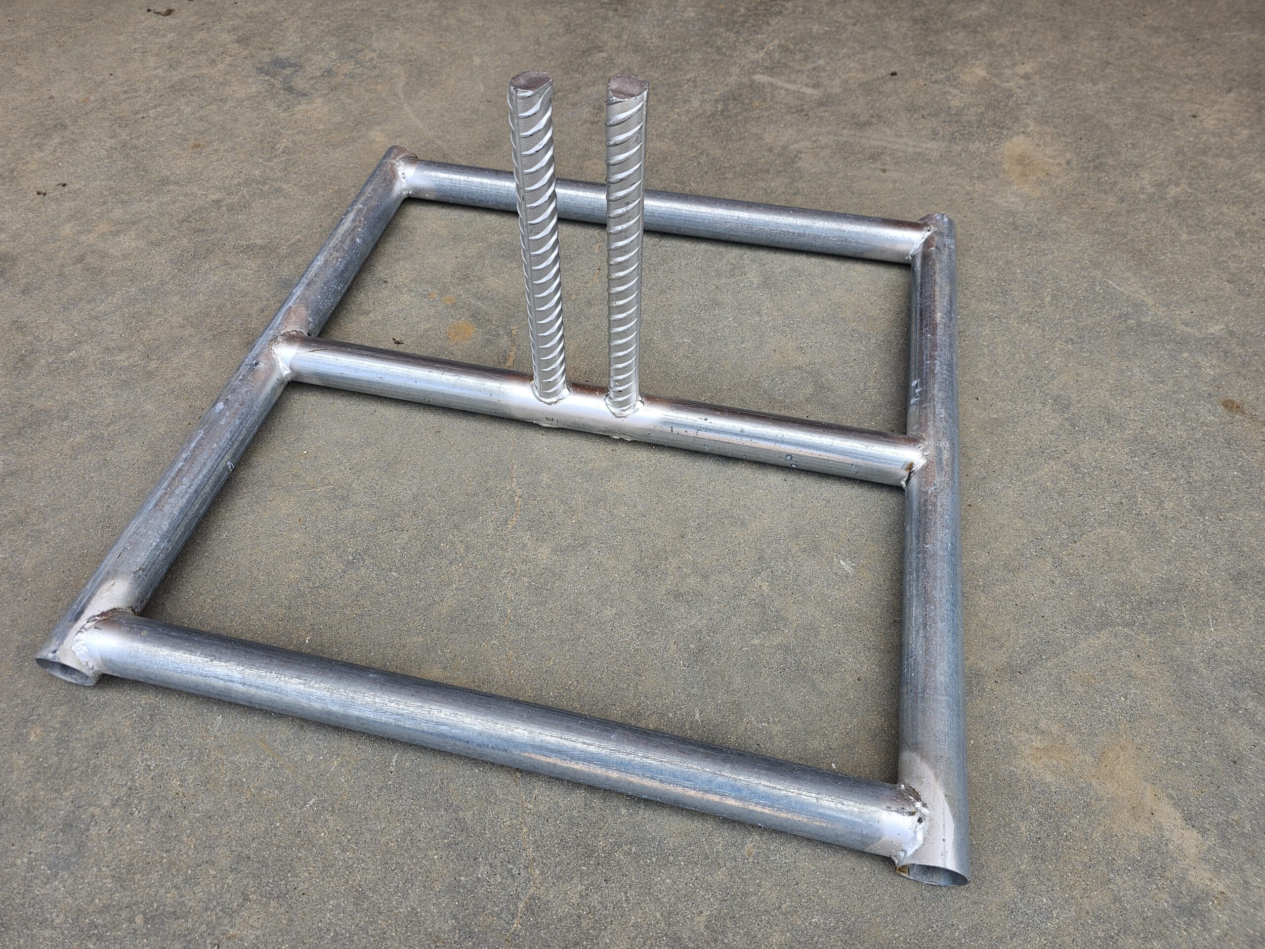 Temporary Fence Panel Stand 16x36